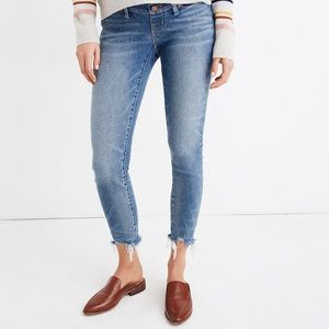 Maternity Side-Panel Skinny Jeans in Cordova Wash